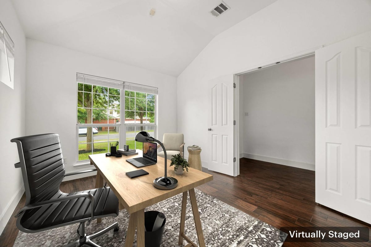 Primary bedroom at 7109 Cromarty Cv - 4 bed 2 bath home