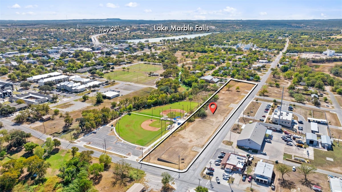 View 711 Ave N St 711 Ave N St - front exterior - Luxury lot in Marble Falls, TX