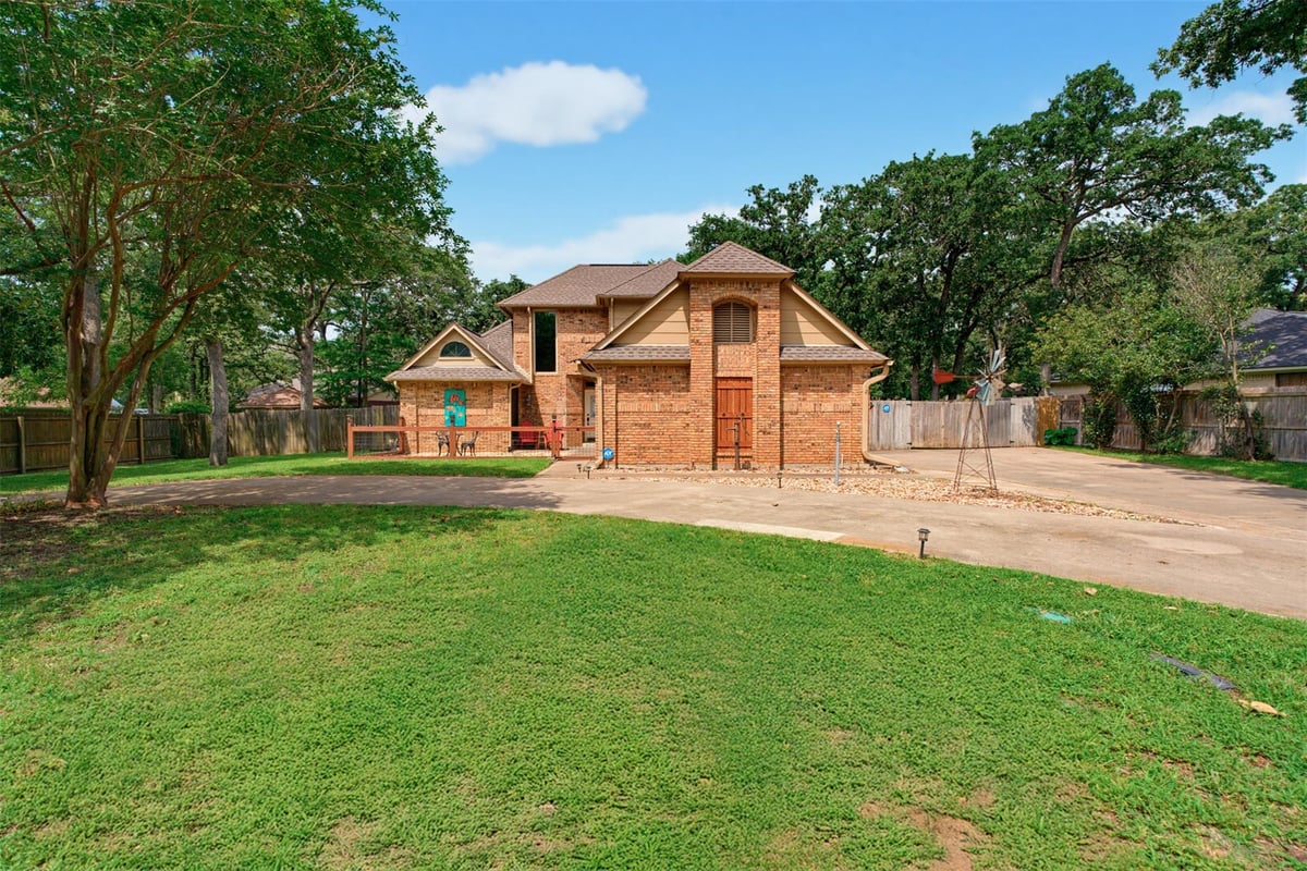 View 711 Brazos Ave in Coffield #4 711 Brazos Ave - front exterior - Luxury home in Coffield #4, Rockdale, TX