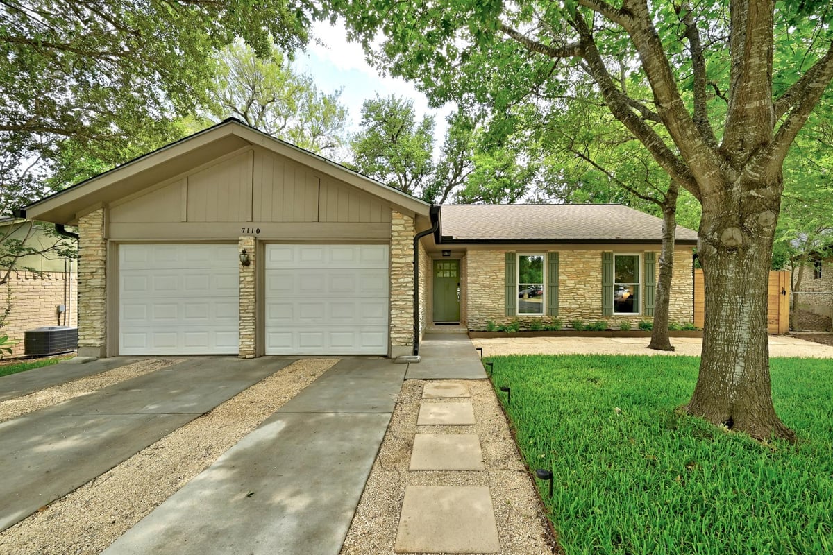 View 7110 Windrift WAY in Carrell Oaks Sec 02 7110 Windrift WAY - front exterior - Luxury home in Carrell Oaks Sec 02, Austin, TX