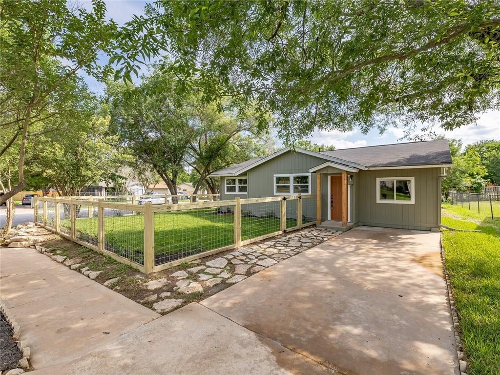 View 7111 Townsborough Dr in Colony Park Sec 01 Ph 04-A 7111 Townsborough Dr - front exterior - Luxury home in Colony Park Sec 01 Ph 04-A, Austin, TX