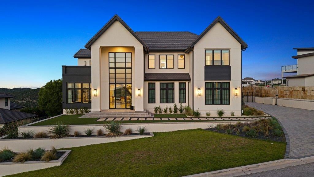 View 7117 Davenport Divide RD in Sweetwater Ranch Sec 2 Village El 7117 Davenport Divide RD - property photo 1 - Luxury home in Sweetwater Ranch Sec 2 Village El, Austin, TX
