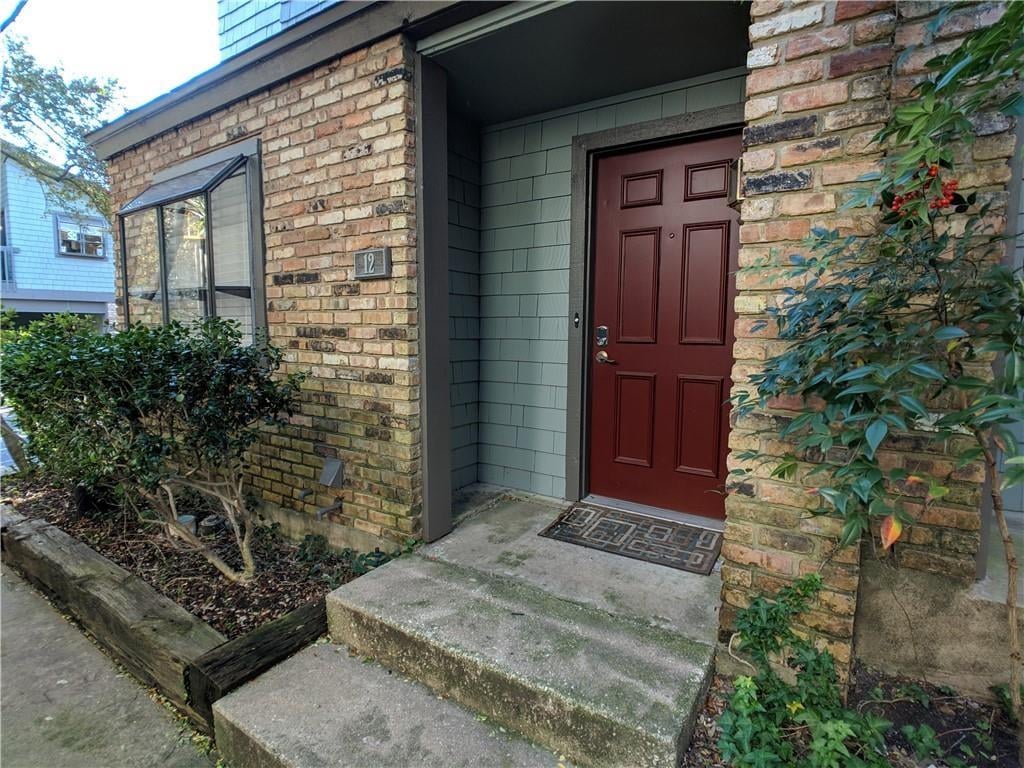 View 7122 Wood Hollow Dr Unit #12 in Northwest Hills 7122 Wood Hollow Dr Unit #12 - property photo 1 - Luxury home in Northwest Hills, Austin, TX