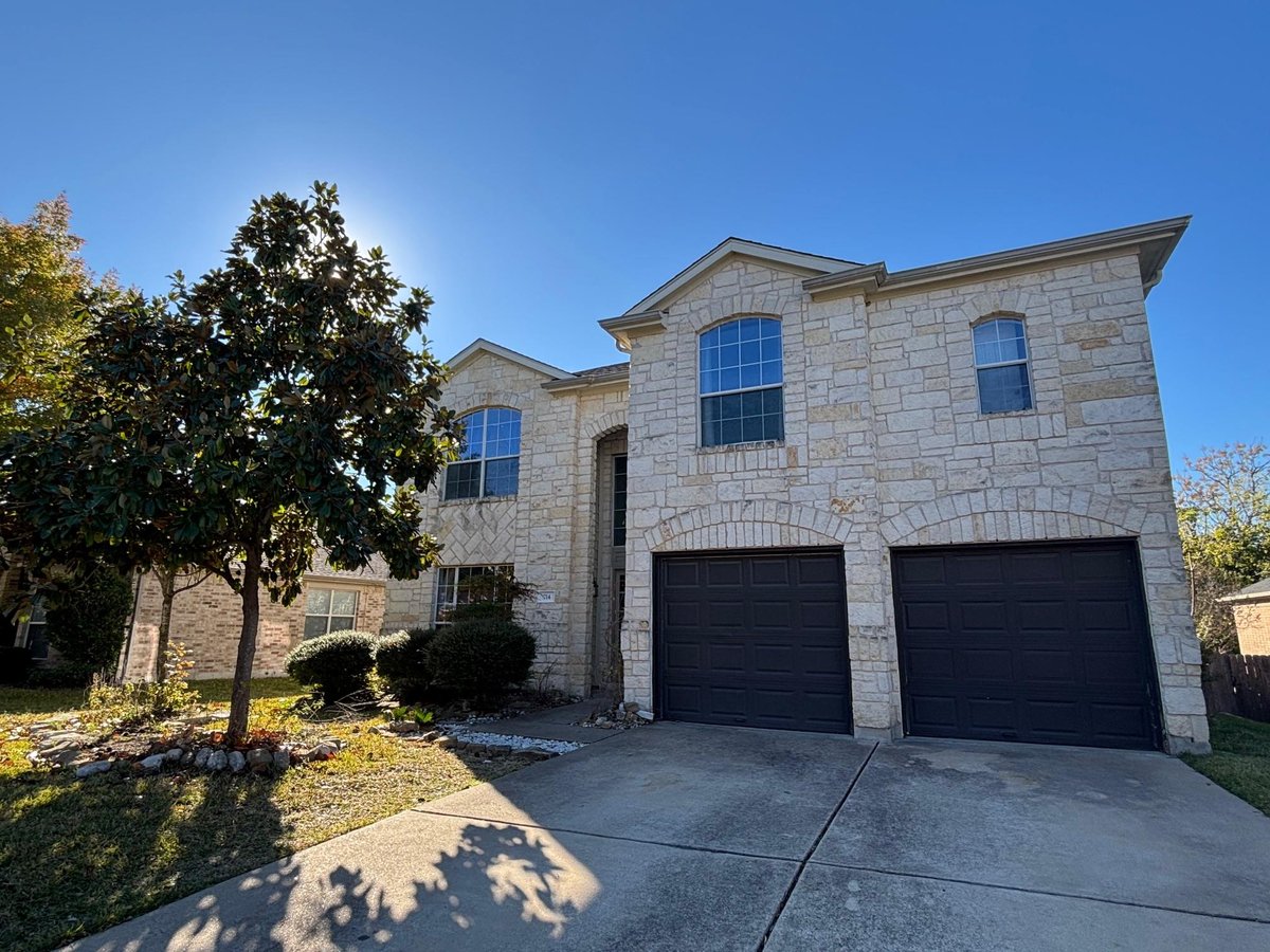 View 714 Adler Falls Ln in Sonoma 714 Adler Falls Ln - property photo 1 - Luxury home in Sonoma, Round Rock, TX