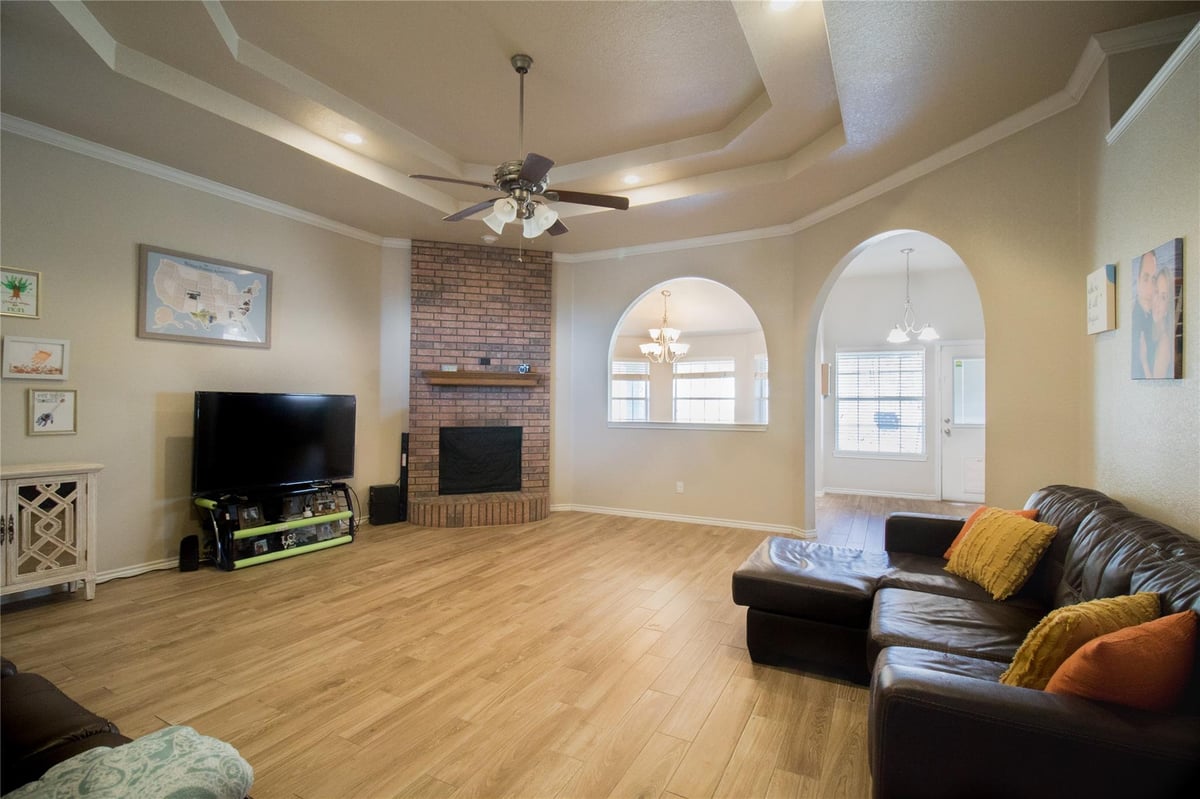 Living area at 714 Tundra Dr - 4 bed 2 bath home