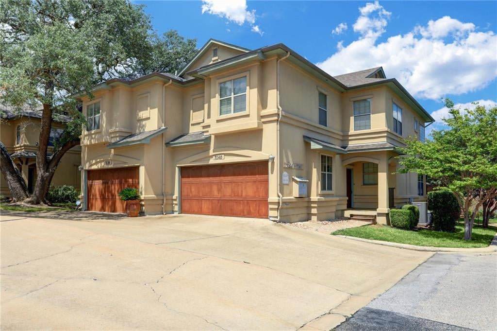 7140 Chimney CORS Unit #D - property photo 1 - Luxury home in Chimney Corners Twnhs, Austin, TX