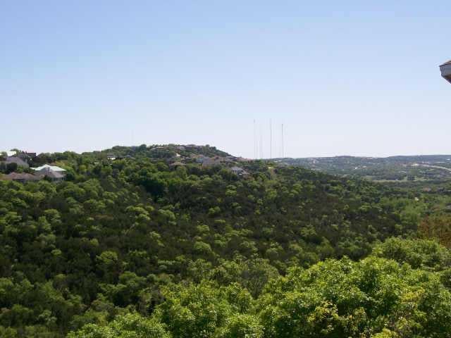 View 7142 Las Ventanas Dr in North Cat Mountain 04-a Las Ve 7142 Las Ventanas Dr - property photo 1 - Luxury home in North Cat Mountain 04-a Las Ve, Austin, TX
