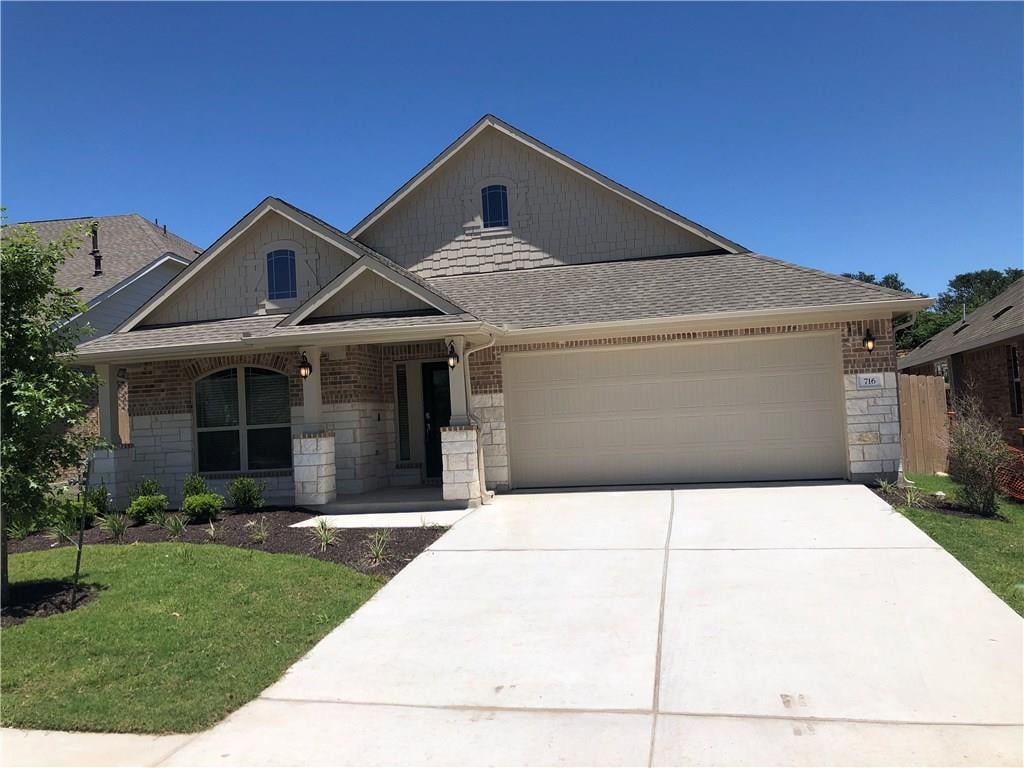 Living area at 716 Allende Bnd - 3 bed 2 bath home