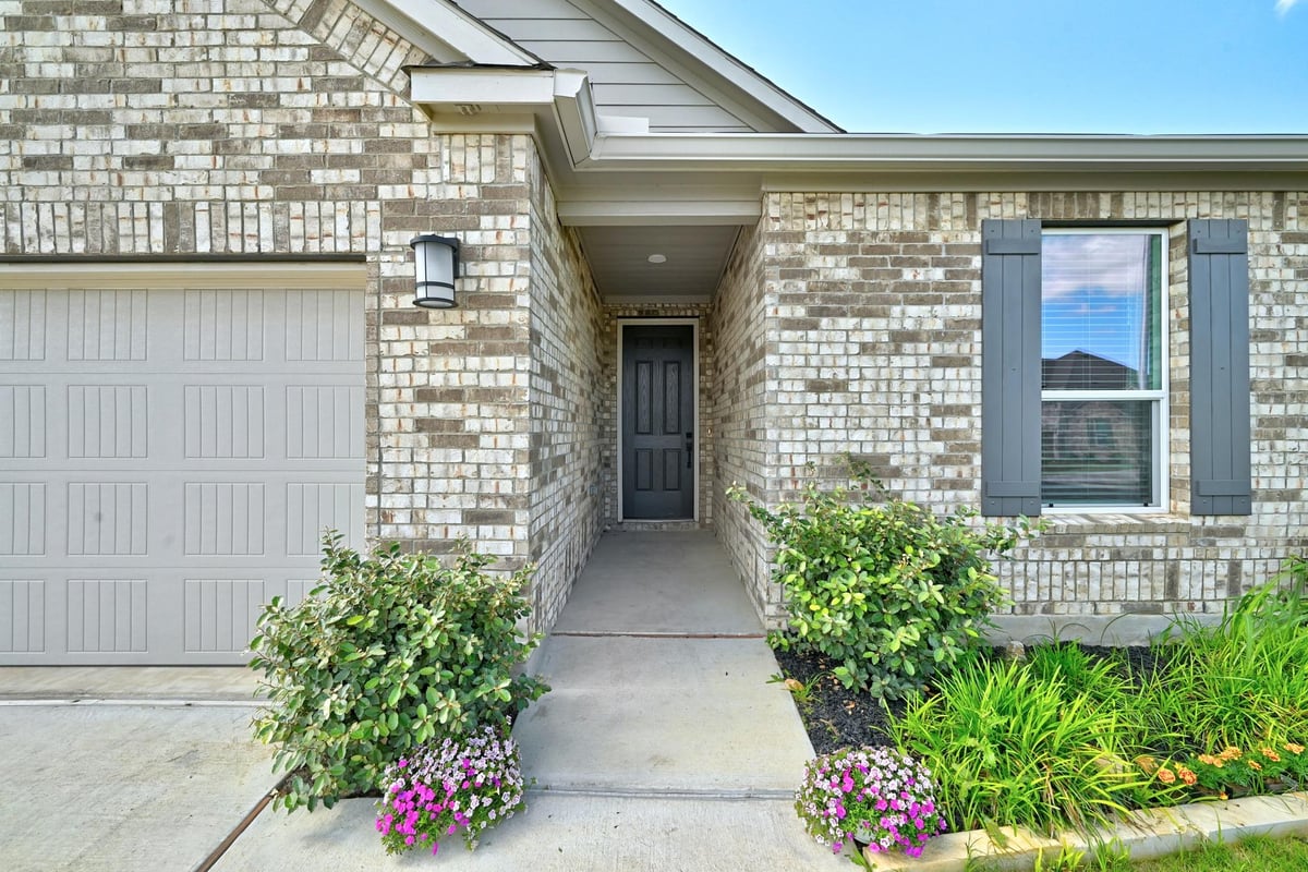 Primary bedroom at 7201 Calliope Xing - 3 bed 2 bath home