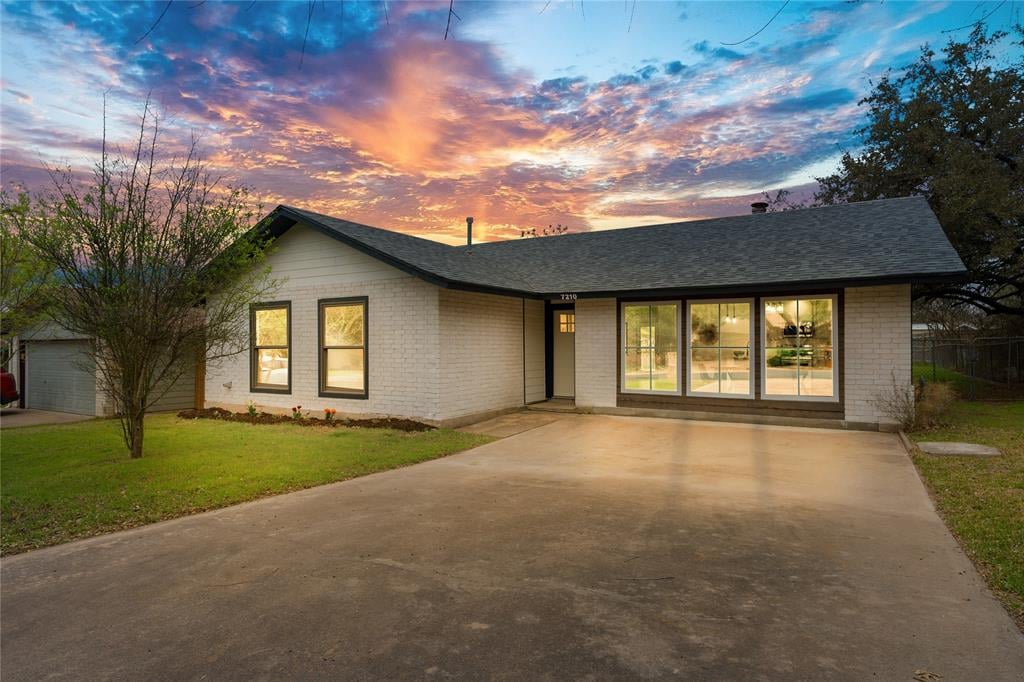 View 7210 Lunar Dr in Meadow Creek Sec 01 7210 Lunar Dr - front exterior - Luxury home in Meadow Creek Sec 01, Austin, TX
