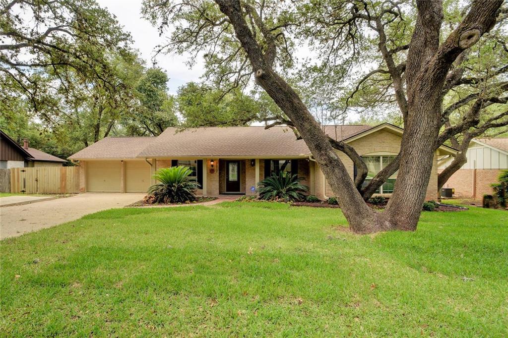 View 7212 Lamplight Ln in Highland Hills Northwest Sec 5 7212 Lamplight Ln - property photo 1 - Luxury home in Highland Hills Northwest Sec 5, Austin, TX