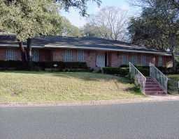 View 7219 WEST RIM Dr in NORTHWEST HILLS SEC 7 7219 WEST RIM Dr - property photo 1 - Luxury home in NORTHWEST HILLS SEC 7, Austin, TX