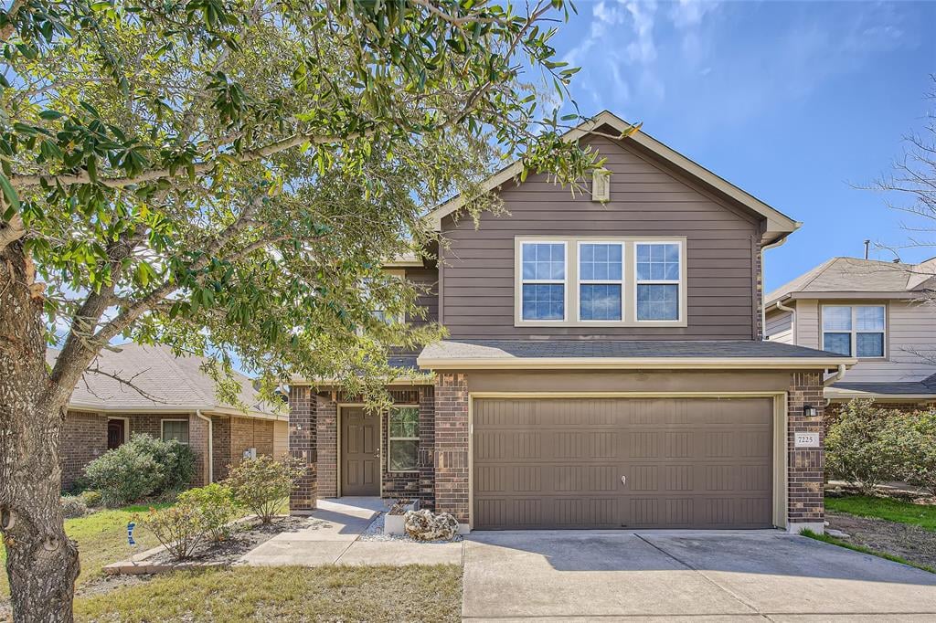 View 7225 Crestone Rd in Colorado Crossing Iii Sec 7 7225 Crestone Rd - front exterior - Luxury home in Colorado Crossing Iii Sec 7, Austin, TX