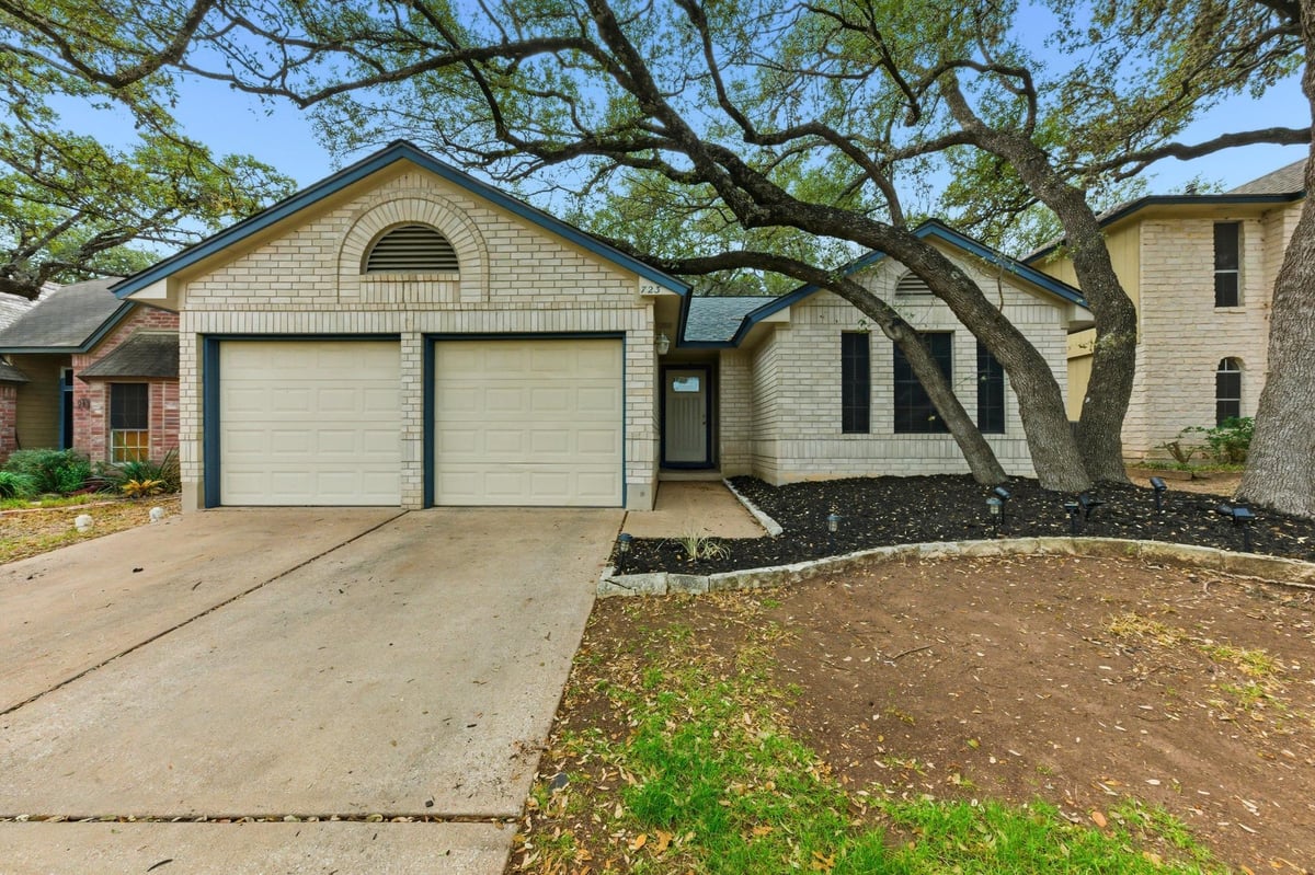 View 723 Shade Tree Dr in Texas Oaks 723 Shade Tree Dr - front exterior - Luxury home in Texas Oaks, Austin, TX
