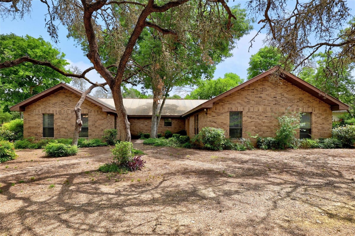 View 7305 Albert RD in Austin 7305 Albert RD, photo 1, Austin, Austin, TX