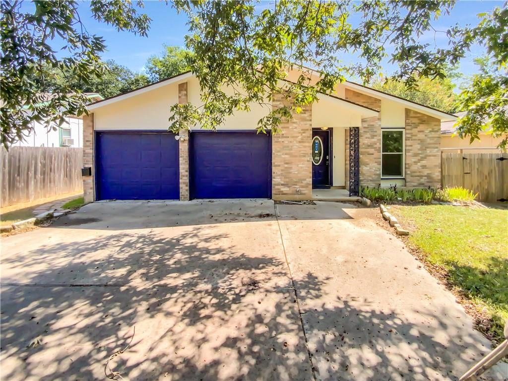 View 7311 Cooper Ln in Buckingham Estates Ph 2 Sec 1 7311 Cooper Ln - front exterior - Luxury home in Buckingham Estates Ph 2 Sec 1, Austin, TX
