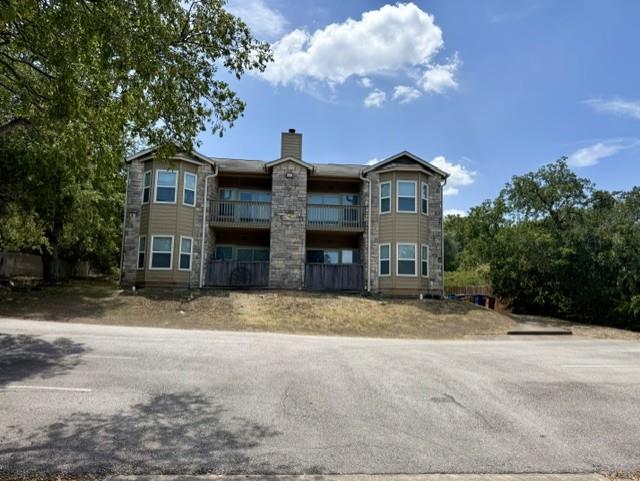 View 7311 Oak Meadow DR in Scenic Brook West Sec 02 Ph 02 7311 Oak Meadow DR - property photo 1 - Luxury home in Scenic Brook West Sec 02 Ph 02, Austin, TX