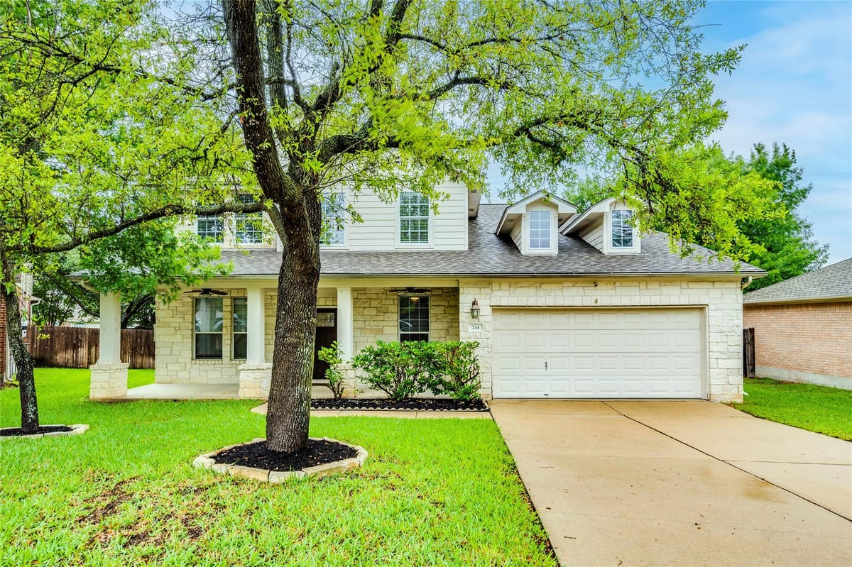 View 734 Crane Canyon Pl in Sonoma Sec 10 734 Crane Canyon Pl - front exterior - Luxury home in Sonoma Sec 10, Round Rock, TX
