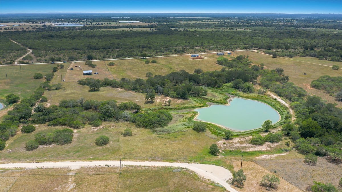 View 736 Cr 421 Rd in Waelder 736 Cr 421 Rd, photo 1 of 9, Waelder, Waelder, TX