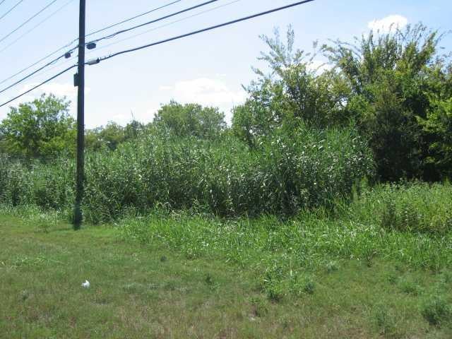 View 7400 S Congress Lot 2 Ave in Ennis 7400 S Congress Lot 2 Ave - front exterior - Luxury home in Ennis, Austin, TX