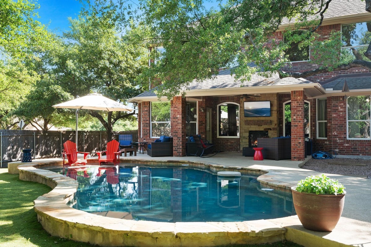 View 7400 Wisteria Valley Dr in Meridian Sec A2 & B2 7400 Wisteria Valley Dr - front exterior - Luxury home in Meridian Sec A2 & B2, Austin, TX