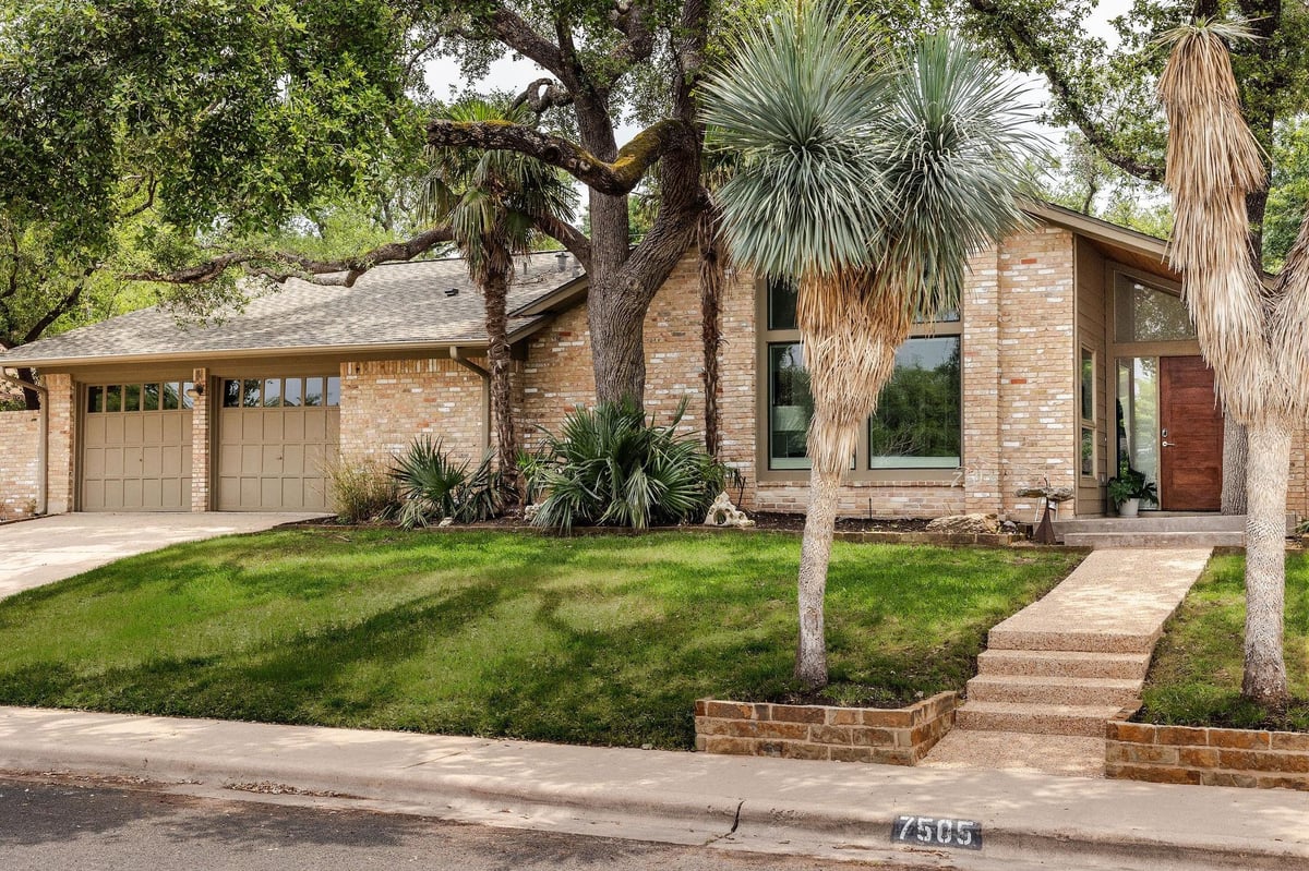 View 7505 Long Point DR in Vista West 01 7505 Long Point DR - front exterior - Luxury home in Vista West 01, Austin, TX