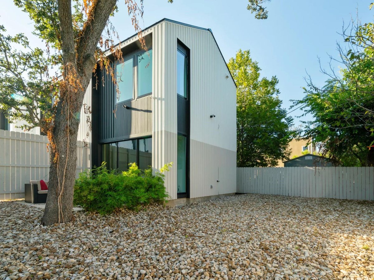 View 7505 Wynne Ln Unit #2 in Talia Sub 7505 Wynne Ln Unit #2 - front exterior - Luxury home in Talia Sub, Austin, TX