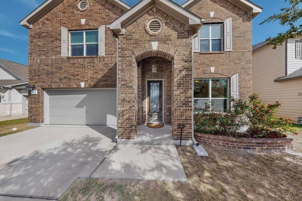 View 7509 Nunsland Dr in Springfield Sec 3 7509 Nunsland Dr - front exterior - Luxury home in Springfield Sec 3, Austin, TX