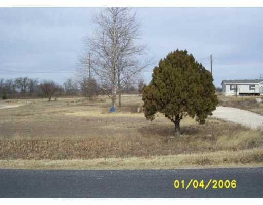 View 751 Green Acres 751 Green Acres - front exterior - Luxury lot in Georgetown, TX
