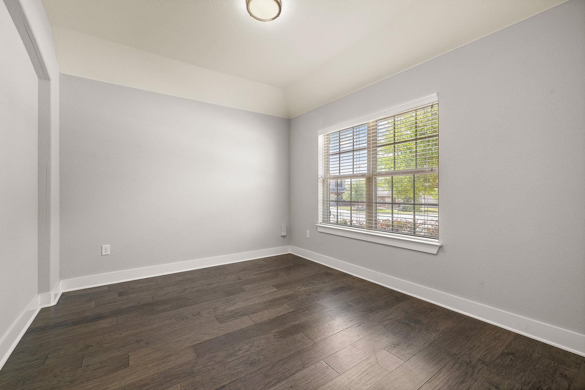 Bathroom at 7520 Kinross Trl - Bellingham Meadows Sec 1, Austin, TX