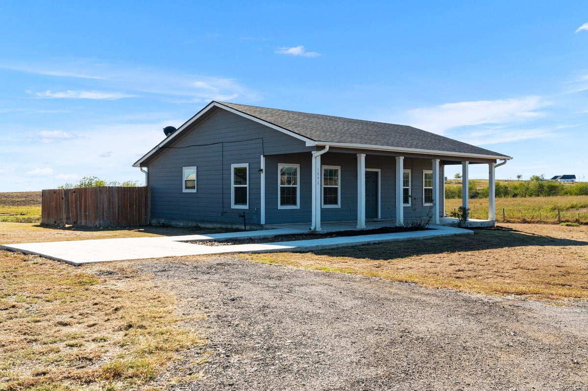 7590 Fm-112, photo 1 of 40, Thrall, Thrall, TX