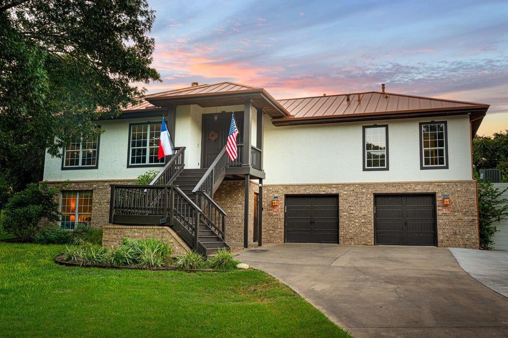 View 76 Guada Coma DR in Guada Coma 76 Guada Coma DR - property photo 1 - Luxury home in Guada Coma, New Braunfels, TX