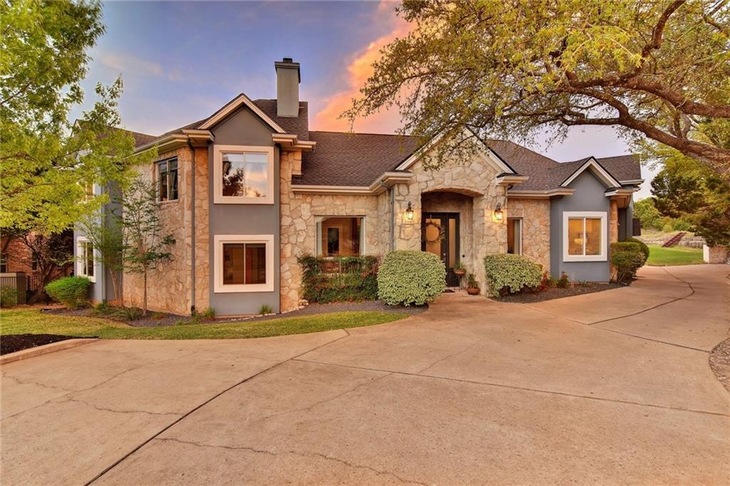 View 7600 NEWHALL Ln in Rob Roy 7600 NEWHALL Ln - property photo 1 - Luxury home in Rob Roy, Austin, TX
