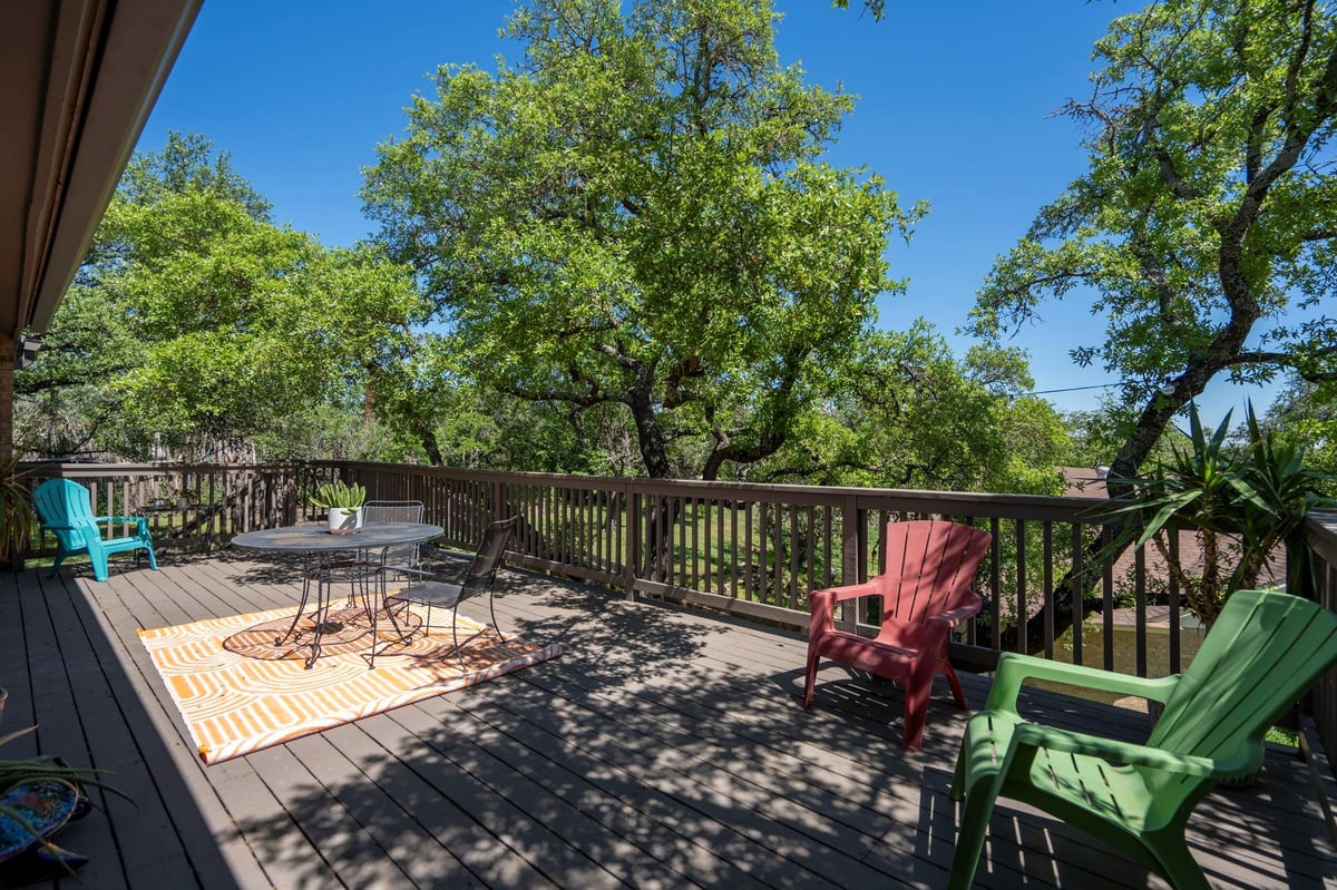 View 7602 Grove Crest Cir in Scenic Brook 7602 Grove Crest Cir - front exterior - Luxury home in Scenic Brook, Austin, TX