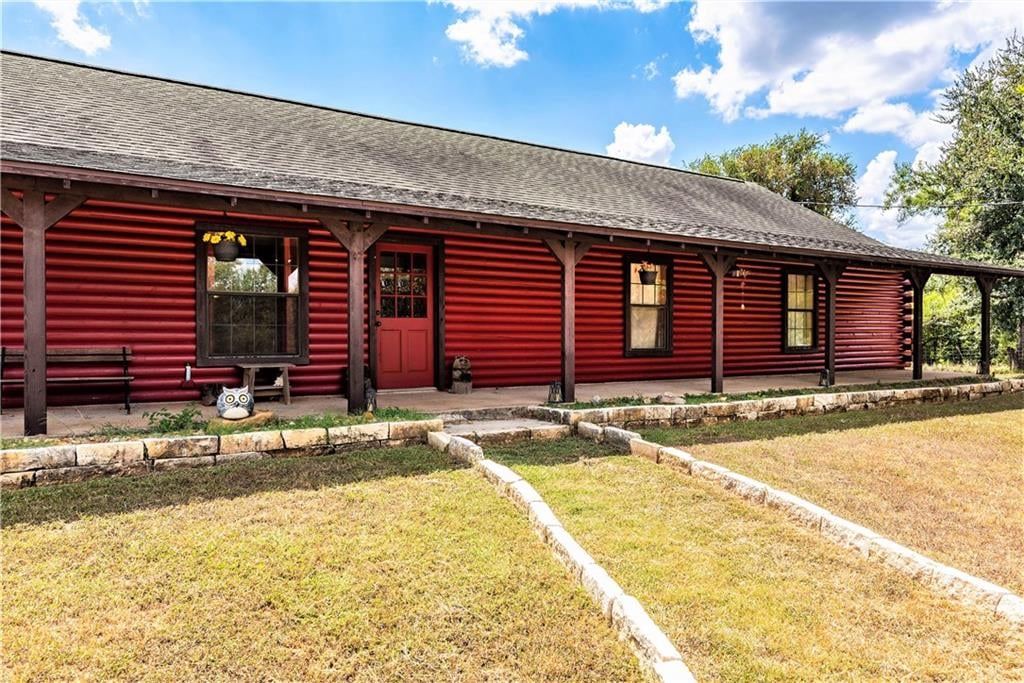 View 7605 FM 1854 7605 FM 1854 - front exterior - Luxury home in Dale, TX