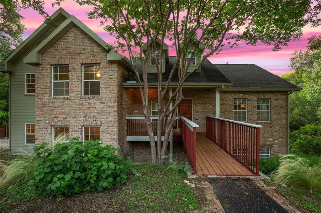 View 7625 Parkview CIR in Vista West 03 7625 Parkview CIR - property photo 1 - Luxury home in Vista West 03, Austin, TX