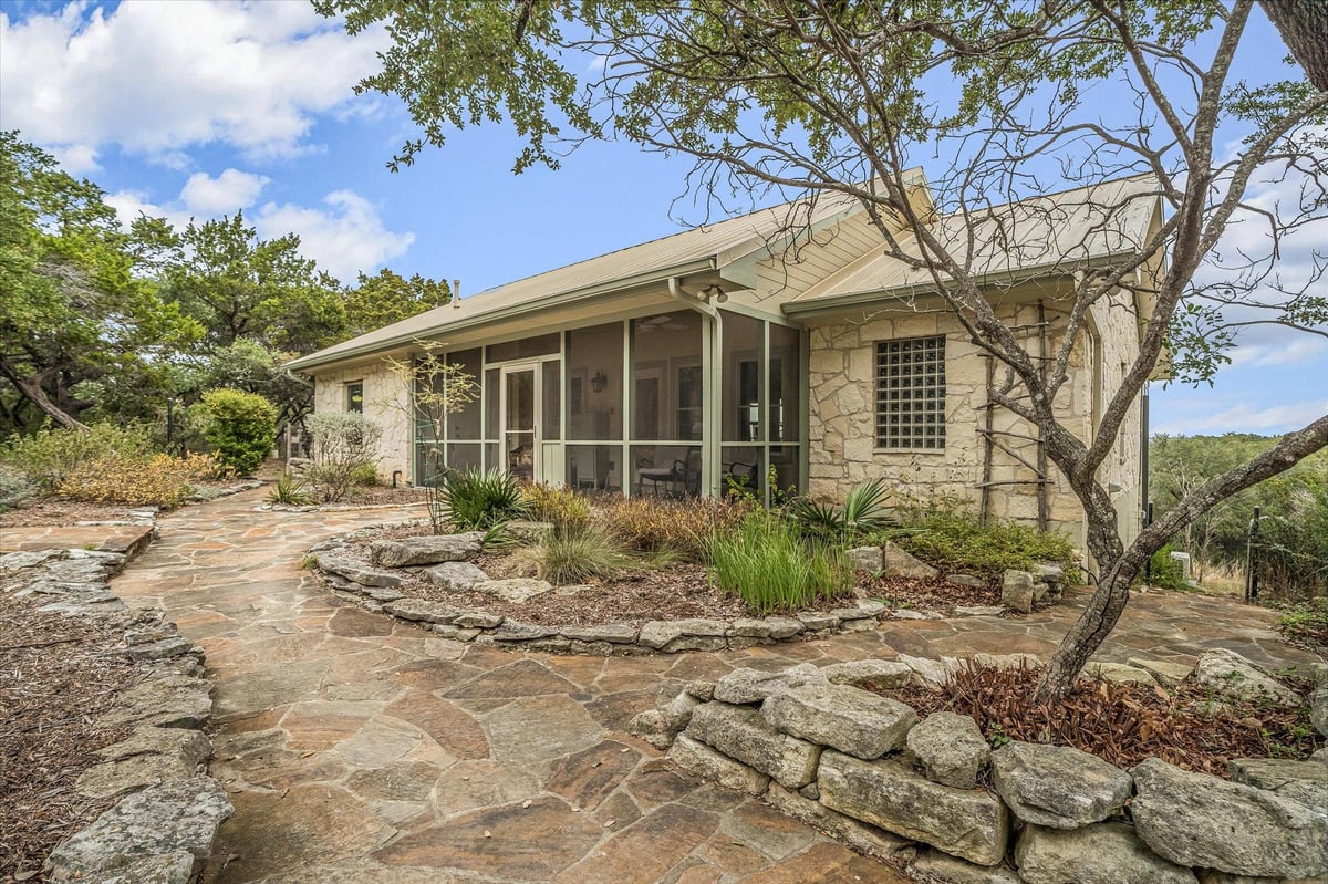 View 765 Skyline Ridge Lookout in Skyline Ranch Estates 765 Skyline Ridge Lookout - front exterior - Luxury home in Skyline Ranch Estates, Wimberley, TX