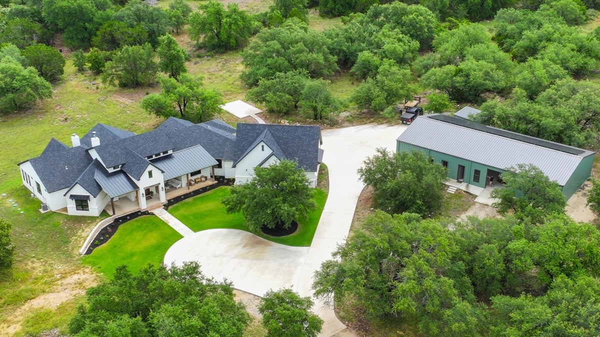 View 7670 Shiny Top Ranch LN in MCKIMBS 7670 Shiny Top Ranch LN - property photo 1 - Luxury home in MCKIMBS, Salado, TX