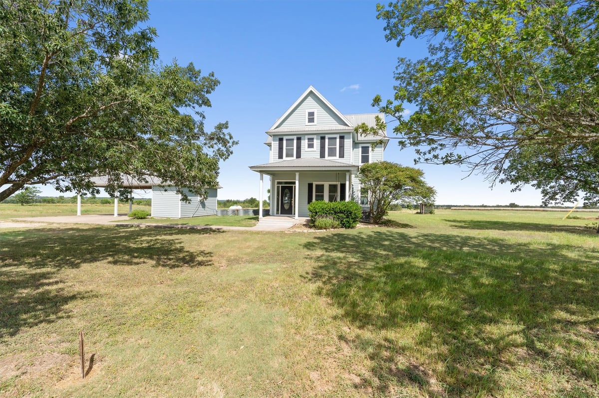 View 768 Upper Elgin River RD in Standifer, James 768 Upper Elgin River RD - front exterior - Luxury home in Standifer, James, Elgin, TX