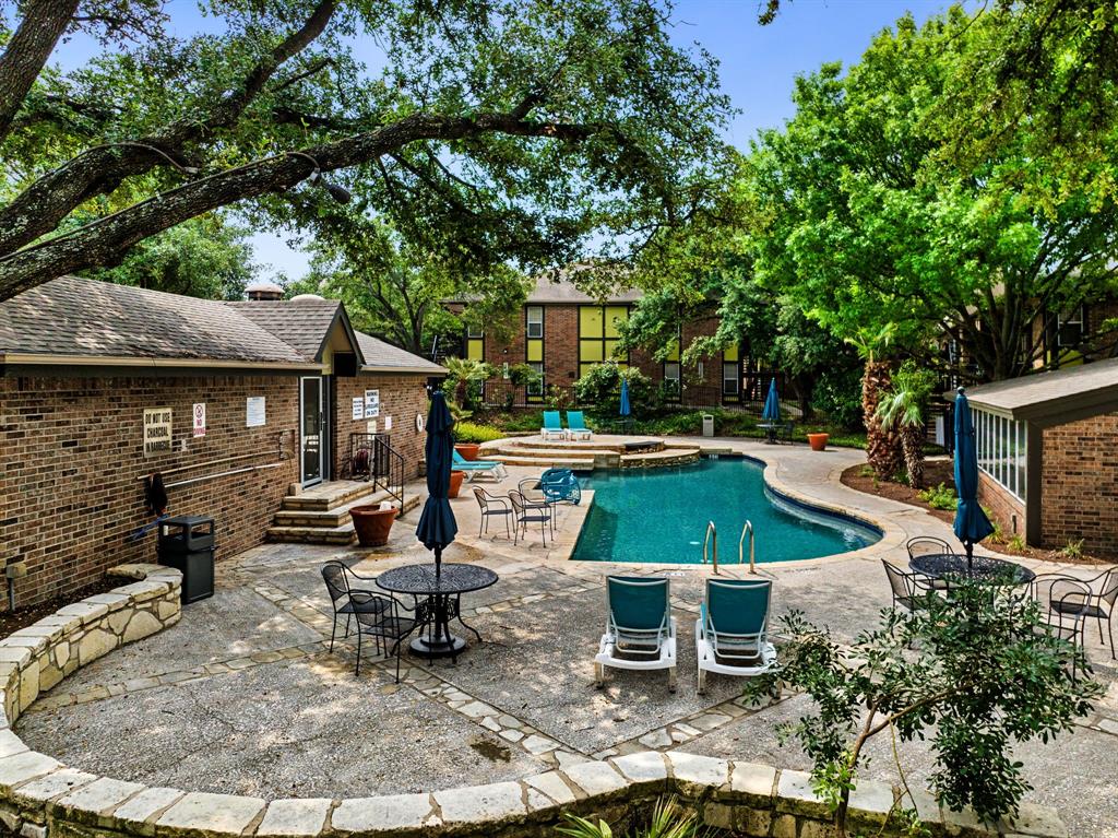 View 7685 NORTHCROSS Dr Unit #108 in ALLANDALE CONDOS 7685 NORTHCROSS Dr Unit #108 - front exterior - Luxury home in ALLANDALE CONDOS, Austin, TX