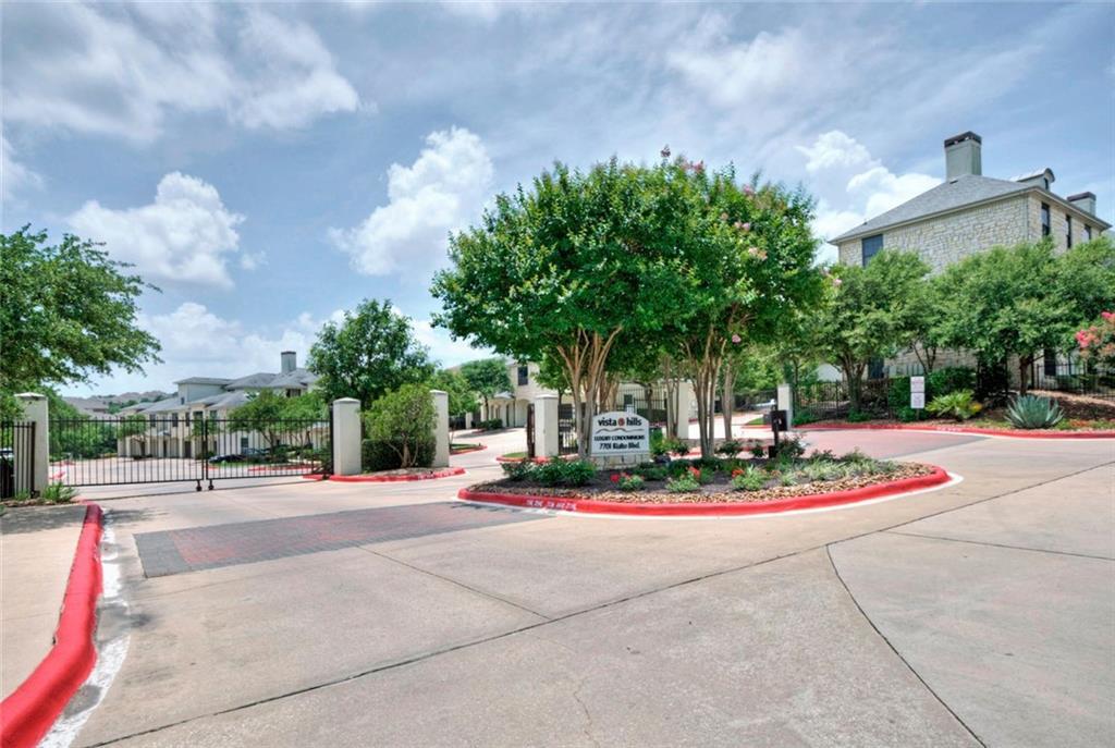 View 7701 Rialto BLVD Unit #1326 in Vista Hills Condo 7701 Rialto BLVD Unit #1326 - front exterior - Luxury home in Vista Hills Condo, Austin, TX