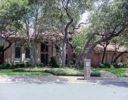 View 7703 BRAMBLEWOOD Cir in GREEN TRAILS ESTATES RESUB 7703 BRAMBLEWOOD Cir - property photo 1 - Luxury home in GREEN TRAILS ESTATES RESUB, Austin, TX