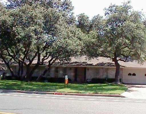 View 7711 MESA Dr in NORTHWEST HILLS MESA OAKS PH 7711 MESA Dr - property photo 1 - Luxury home in NORTHWEST HILLS MESA OAKS PH, Austin, TX