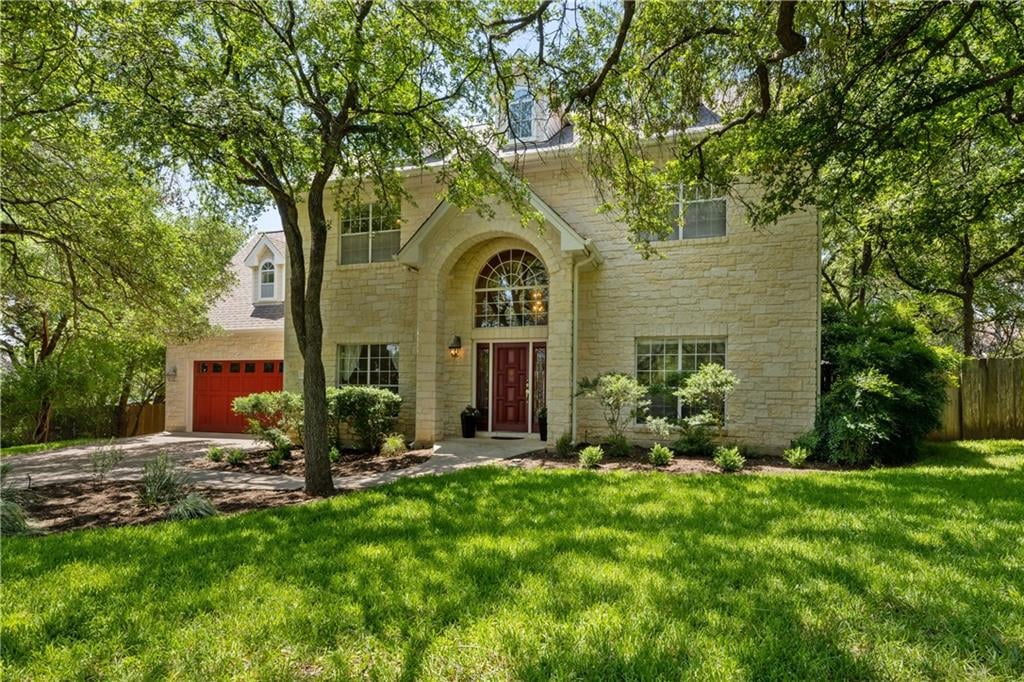 View 7716 Baja Cv in Windridge Sec 04 7716 Baja Cv - front exterior - Luxury home in Windridge Sec 04, Austin, TX