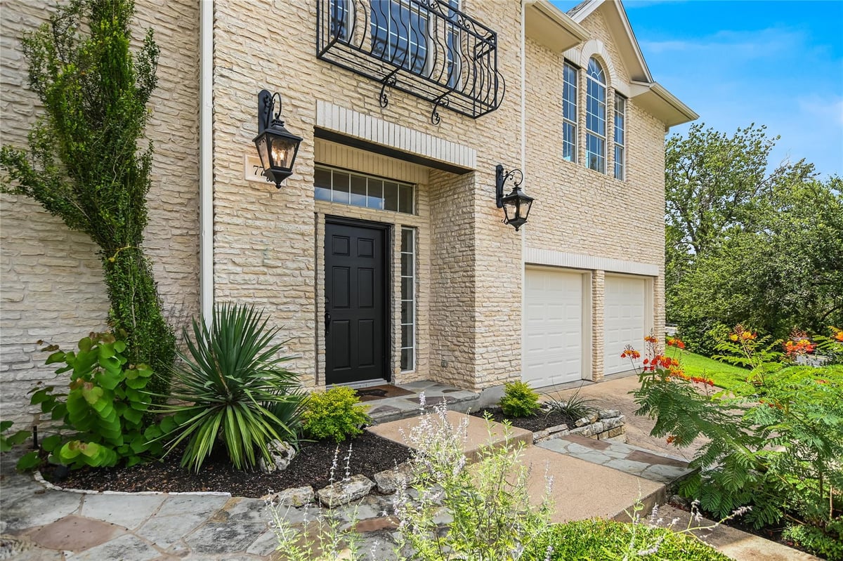 View 7716 Lakewood Dr in Lakewood Sec 04 7716 Lakewood Dr - front exterior - Luxury home in Lakewood Sec 04, Austin, TX