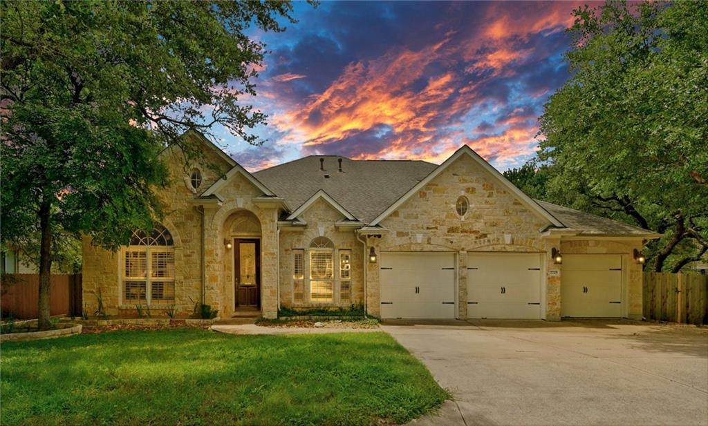 View 7725 Jaborandi Dr in Meridian Sec A2 & B2 7725 Jaborandi Dr - front exterior - Luxury home in Meridian Sec A2 & B2, Austin, TX