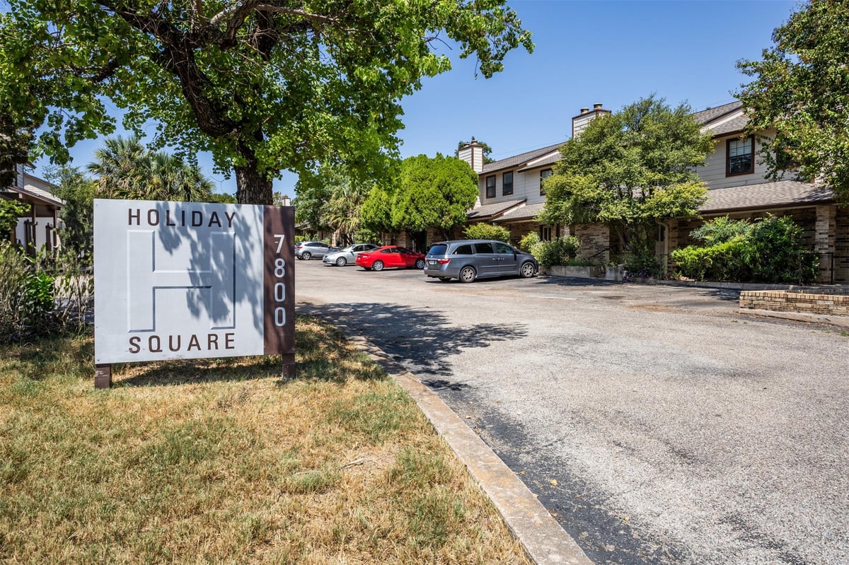 View 7800 Northcrest BLVD Unit #203 in Holiday Square Condo Amd 7800 Northcrest BLVD Unit #203 - property photo 1 - Luxury home in Holiday Square Condo Amd, Austin, TX