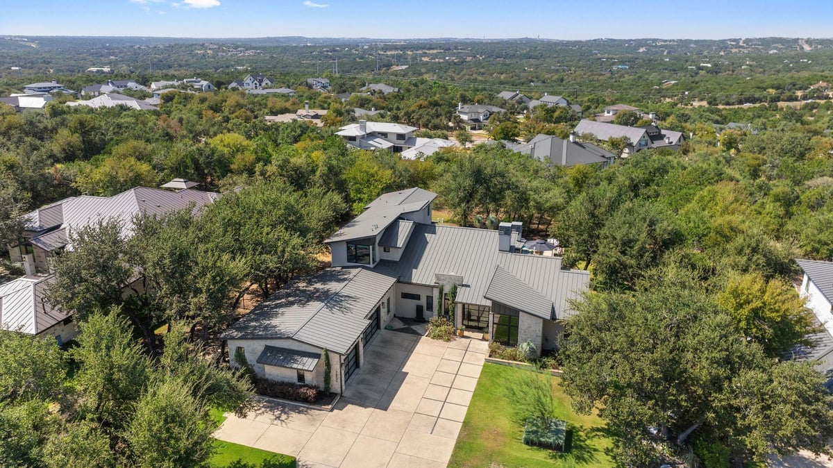View 7800 Orisha Dr in Meridian Sec F 7800 Orisha Dr - front exterior - Luxury home in Meridian Sec F, Austin, TX