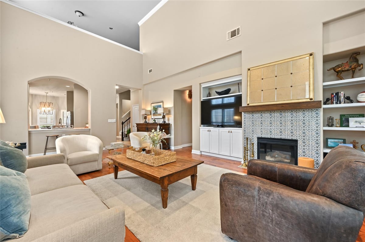 View 7800 Southwest PKWY Unit #1612 in Escondera Condo Amd 7800 Southwest PKWY Unit #1612 - property photo 1 - Luxury home in Escondera Condo Amd, Austin, TX