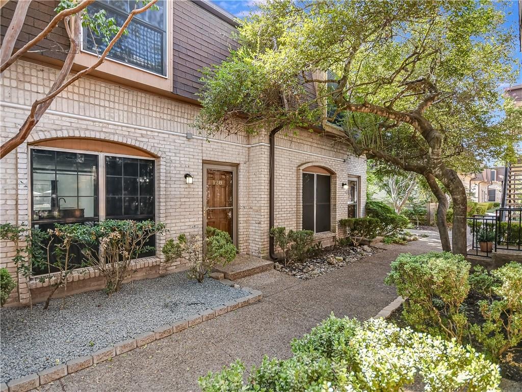 View 7801 Shoal Creek Blvd Unit #120 in Tiffany Condo 7801 Shoal Creek Blvd Unit #120 - front exterior - Luxury home in Tiffany Condo, Austin, TX